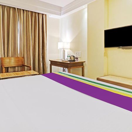 Treebo Tryst Park N Hotel Vijayawada Bagian luar foto