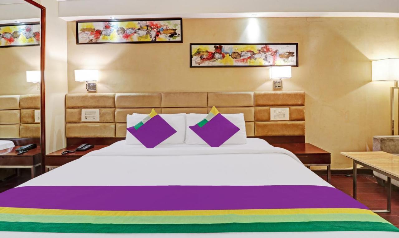 Treebo Tryst Park N Hotel Vijayawada Bagian luar foto